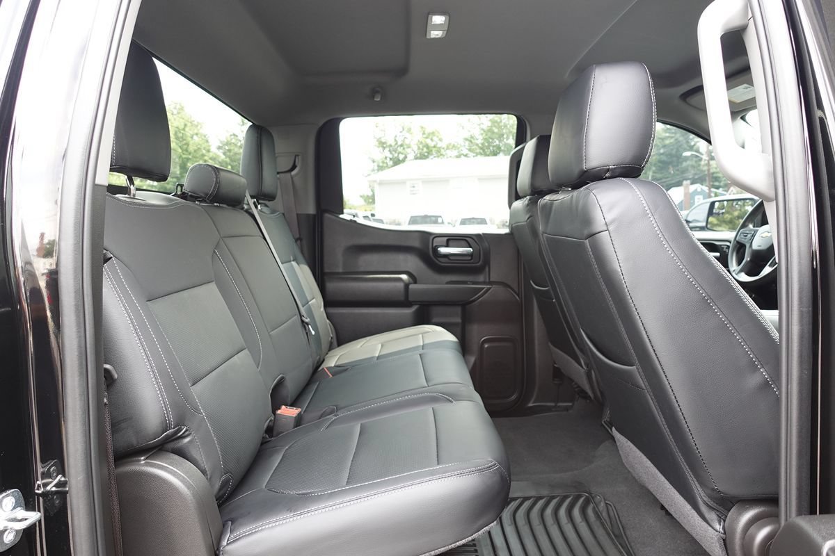 Used 2024 Chevrolet Silverado 1500 Custom w/ LPO, Dark Essentials Package AWD/4WD image 27