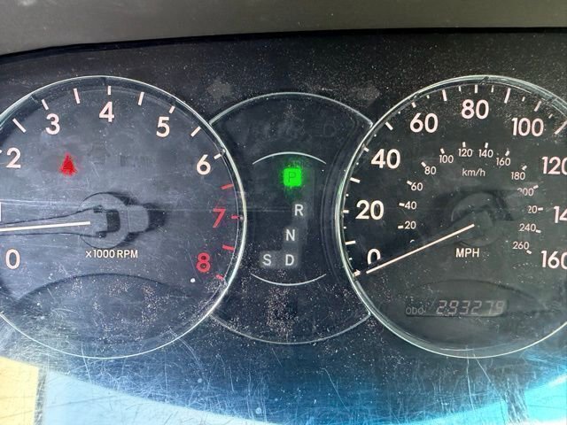 Used 2005 Toyota Avalon XLS FWD image 10