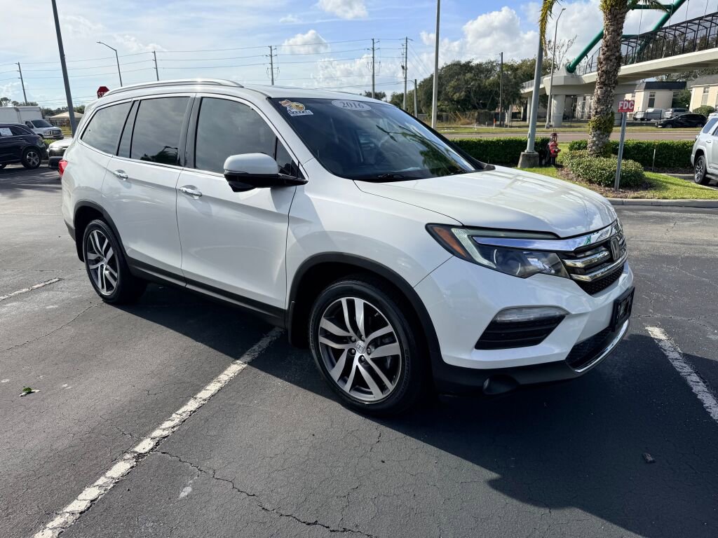 Used 2016 Honda Pilot Touring image 4