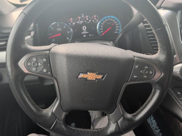 Used 2017 Chevrolet Suburban LT w/ Luxury Package RWD image 14
