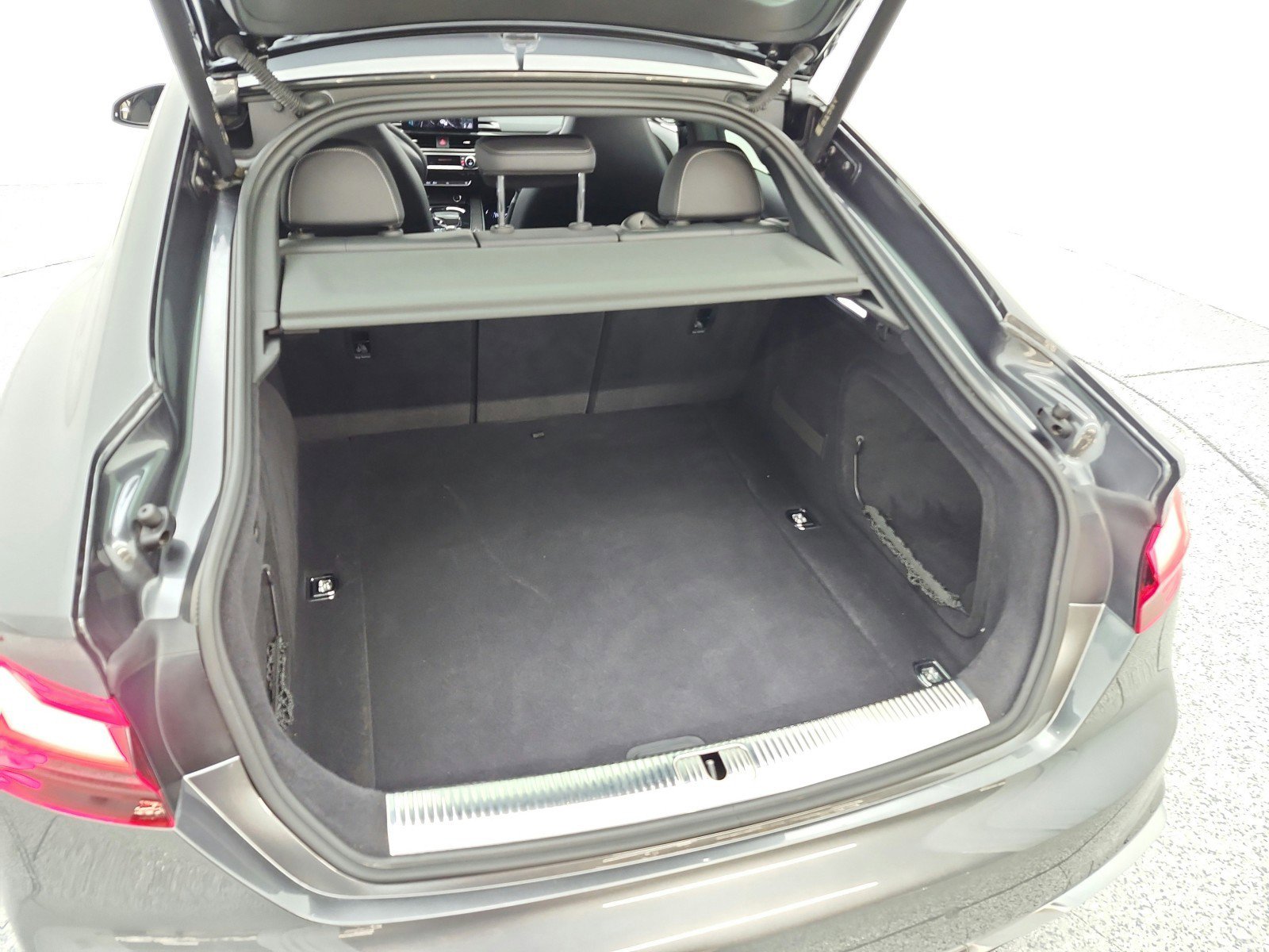 Used 2023 Audi S5 Premium Plus w/ Premium Plus Package image 22