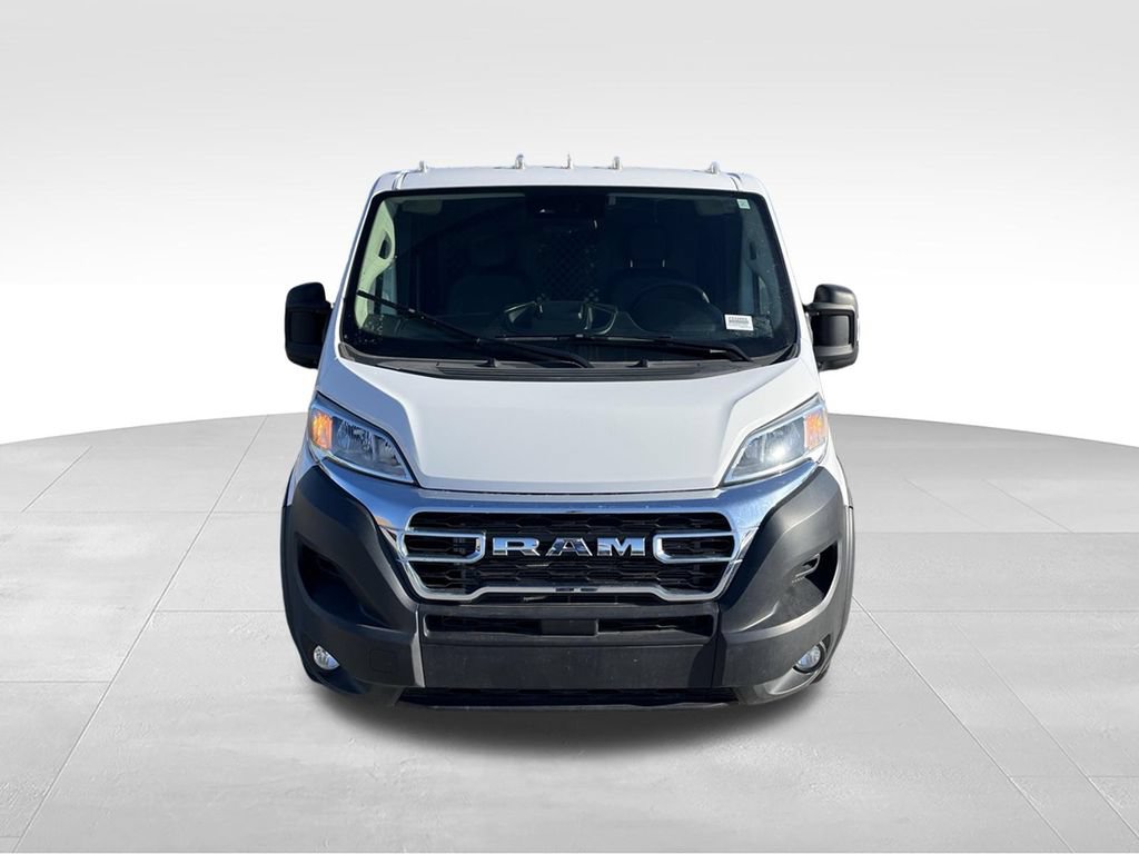 Used 2025 RAM ProMaster 2500 w/ U-Haul Equipment Group FWD image 4