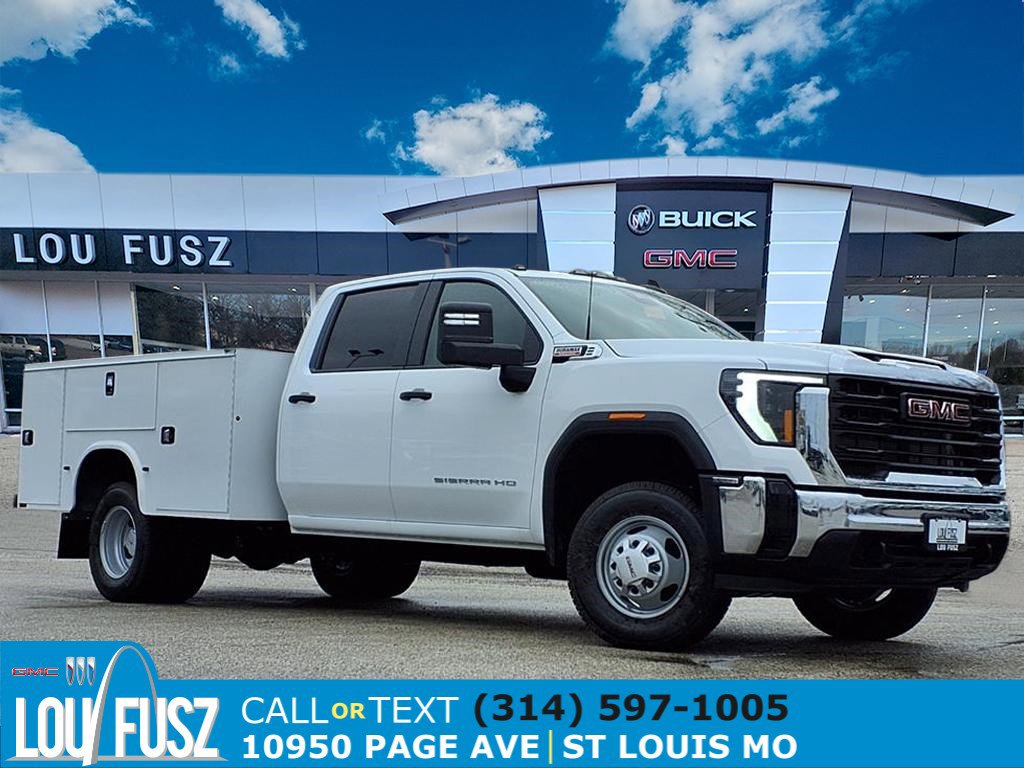 New 2026 GMC Sierra 3500 Pro w/ Convenience Package