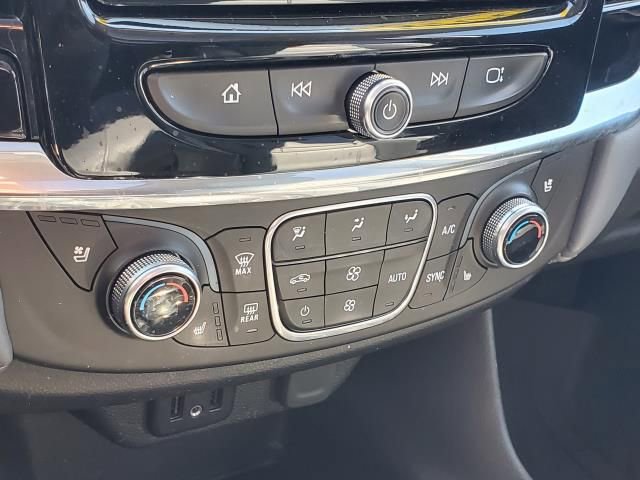 Used 2018 Chevrolet Traverse Premier AWD/4WD image 33