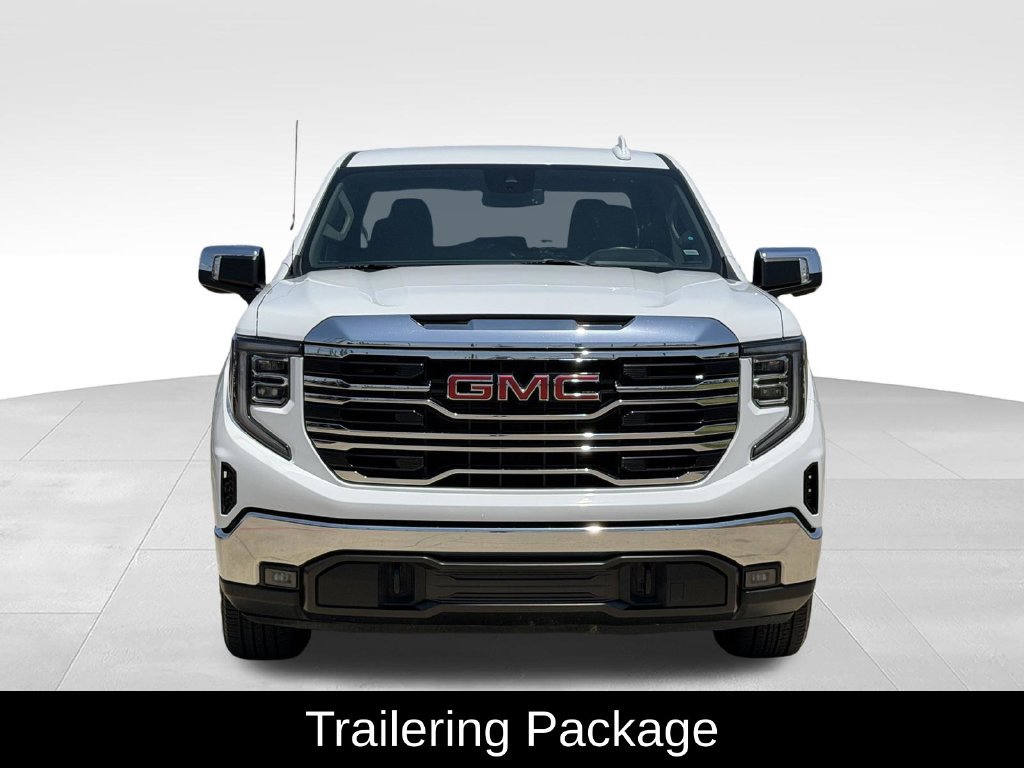 Used 2025 GMC Sierra 1500 SLT AWD/4WD image 3