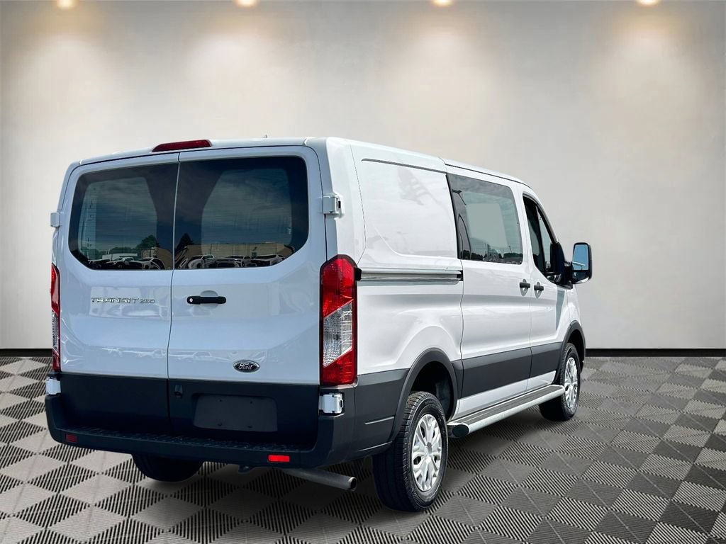 Used 2025 Ford Transit 250 Low Roof w/ Exterior Upgrade Package RWD image 4