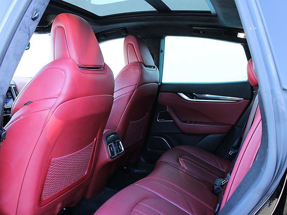 Used 2017 Maserati Levante S image 14