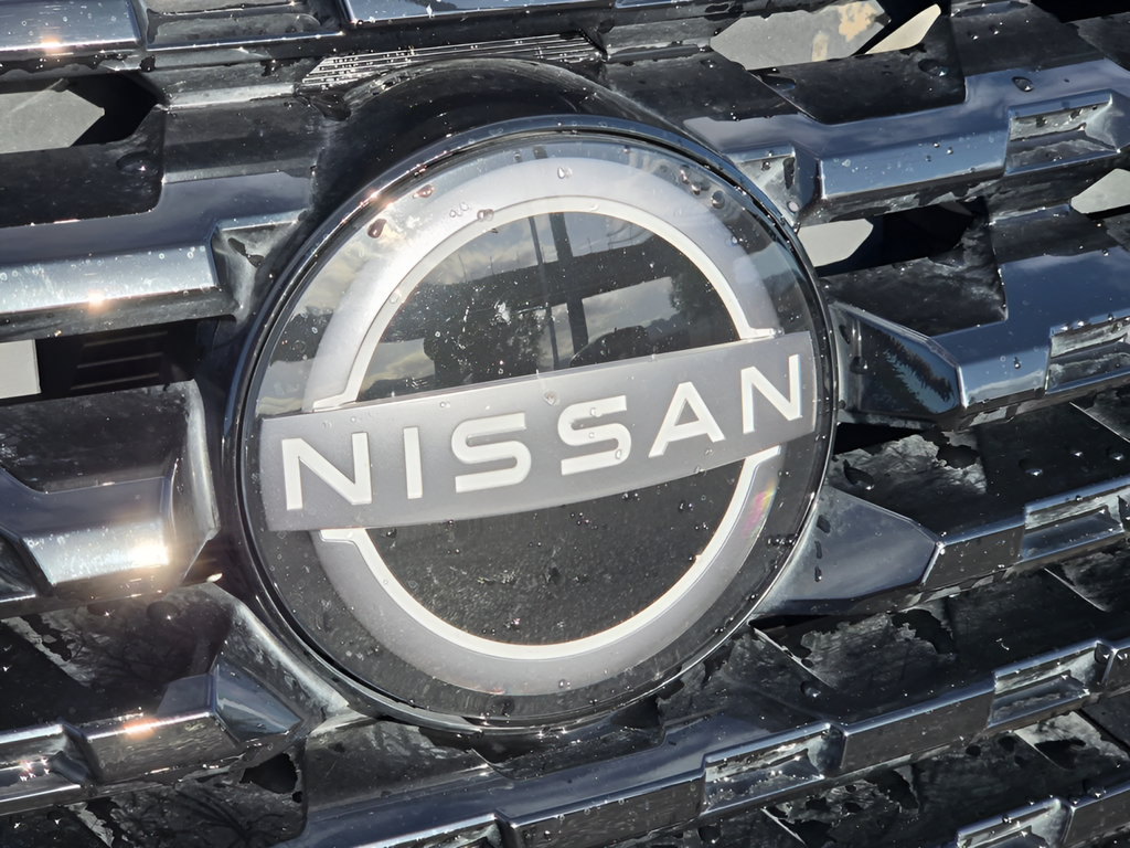 Used 2021 Nissan Kicks S FWD image 34