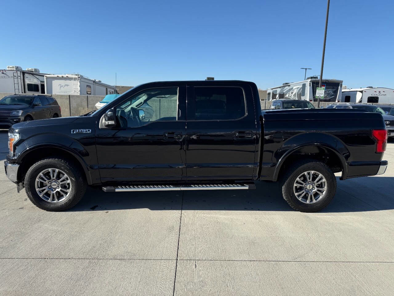 Used 2020 Ford F150 Lariat w/ Max Trailer Tow Package image 6