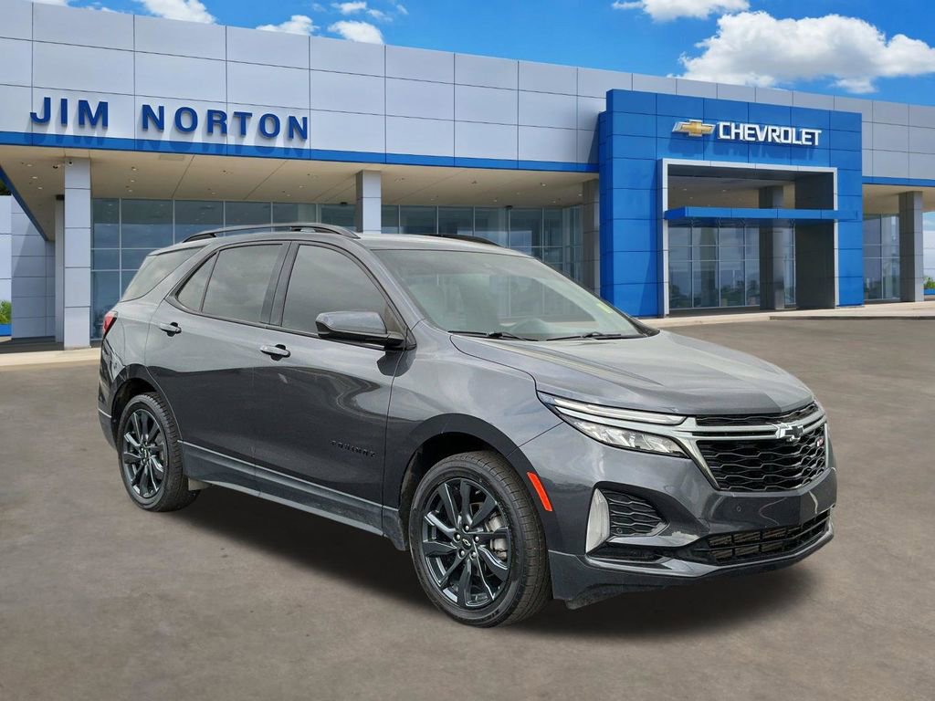 Used 2022 Chevrolet Equinox RS FWD image 1