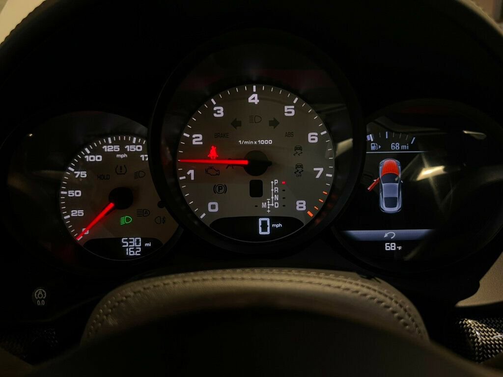 Used 2025 Porsche 718 Cayman w/ Sport Chrono Package image 20