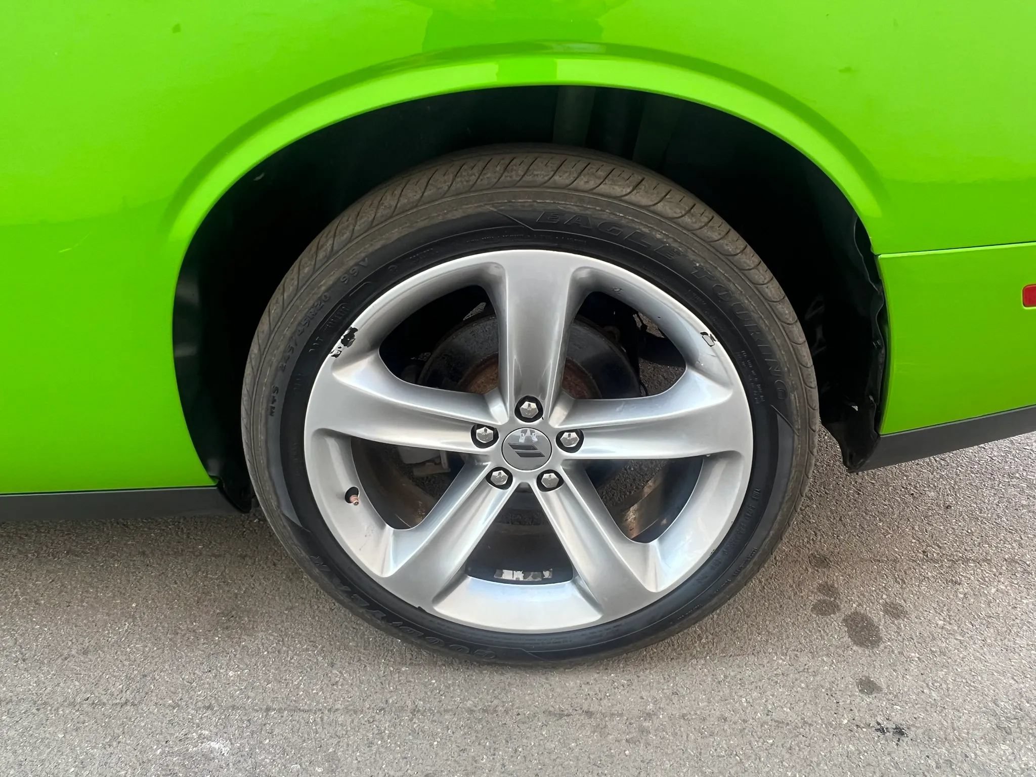 Used 2017 Dodge Challenger SXT w/ Super Sport Group (SS/T) RWD image 9