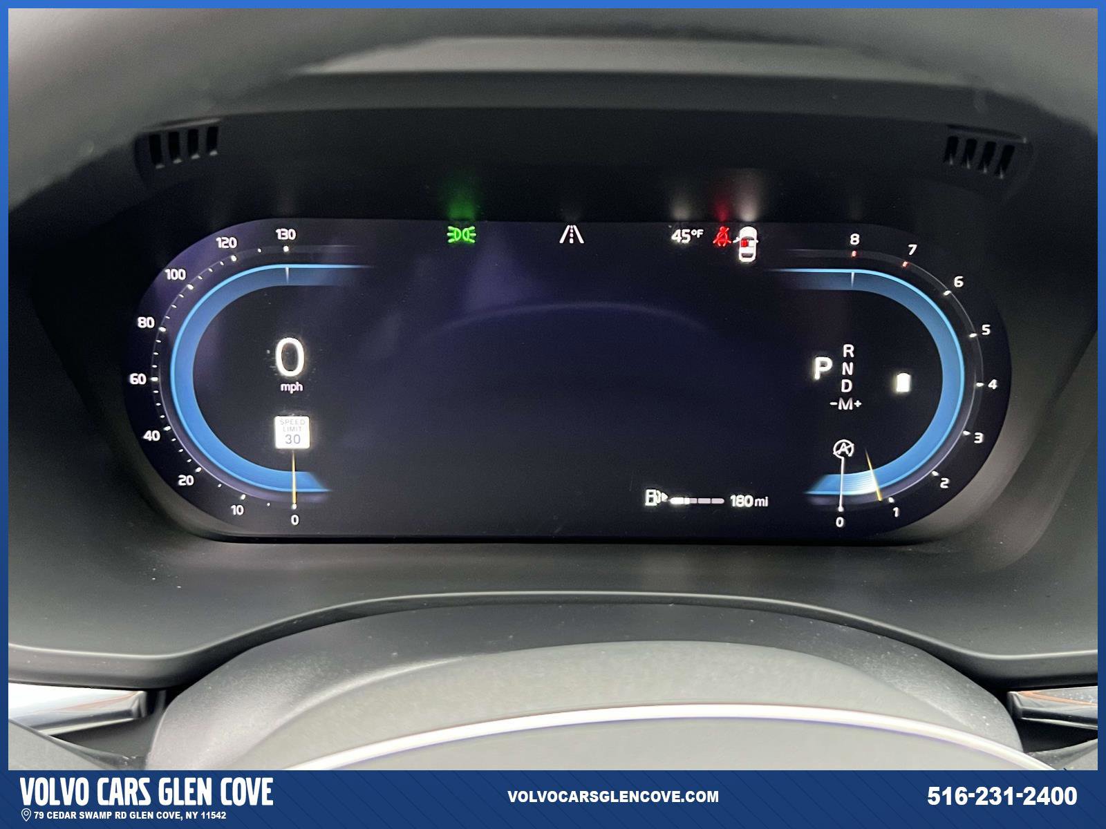 Used 2024 Volvo XC60 B5 Plus w/ Protection Package Premier image 25