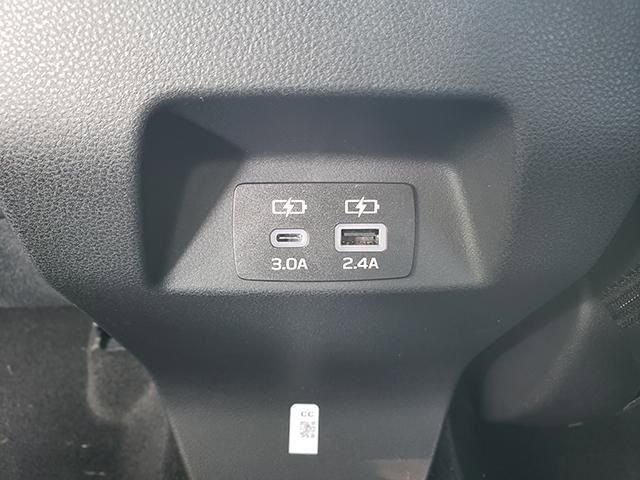 Used 2024 Subaru Crosstrek 2.5i Limited image 11