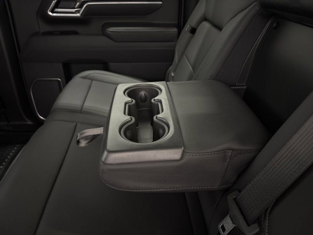 New 2026 Chevrolet Silverado 2500 LTZ w/ LTZ Plus Package AWD/4WD image 36