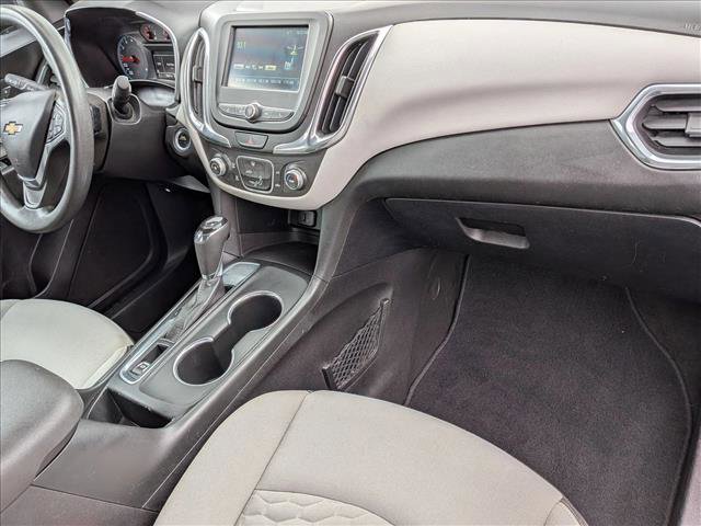 Used 2018 Chevrolet Equinox LS image 17