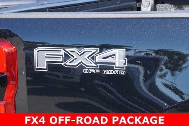 New 2026 Ford F350 Lariat w/ Black Appearance Package image 6