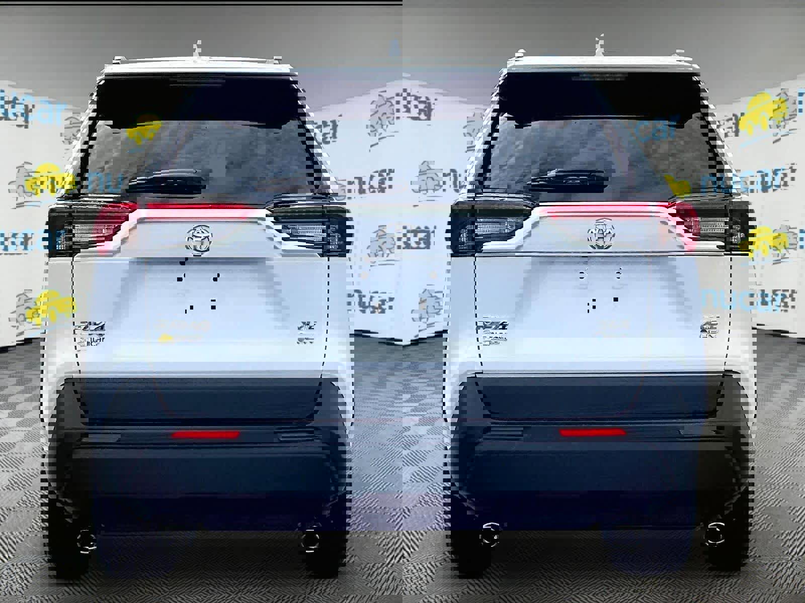 Used 2025 Toyota RAV4 XLE image 5