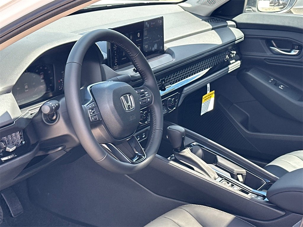 New 2025 Honda Accord EX-L image 12