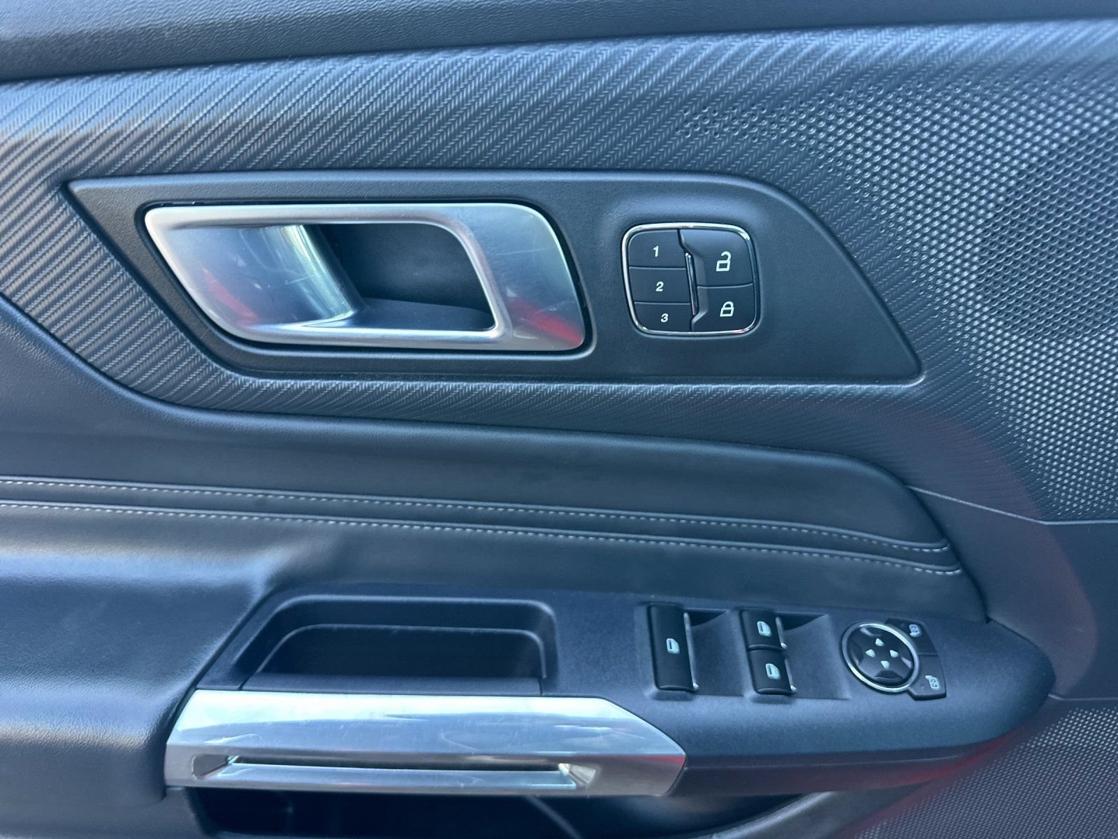 Used 2024 Ford Mustang Premium RWD image 12