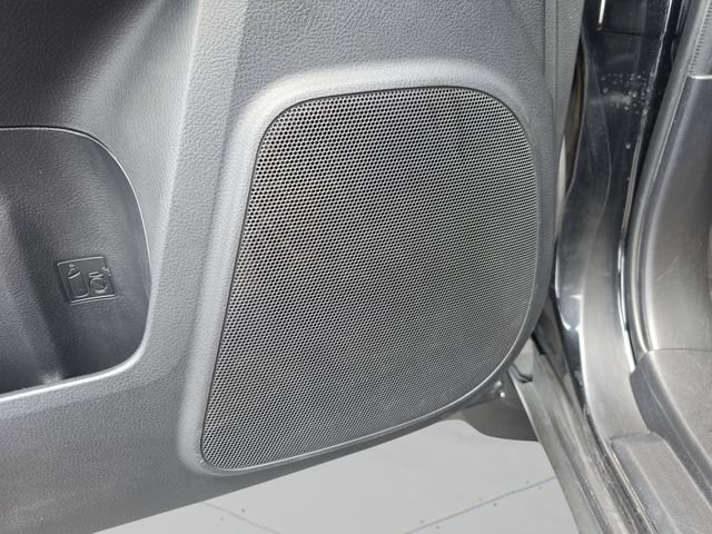 Used 2022 Toyota 4Runner SR5 AWD/4WD image 28