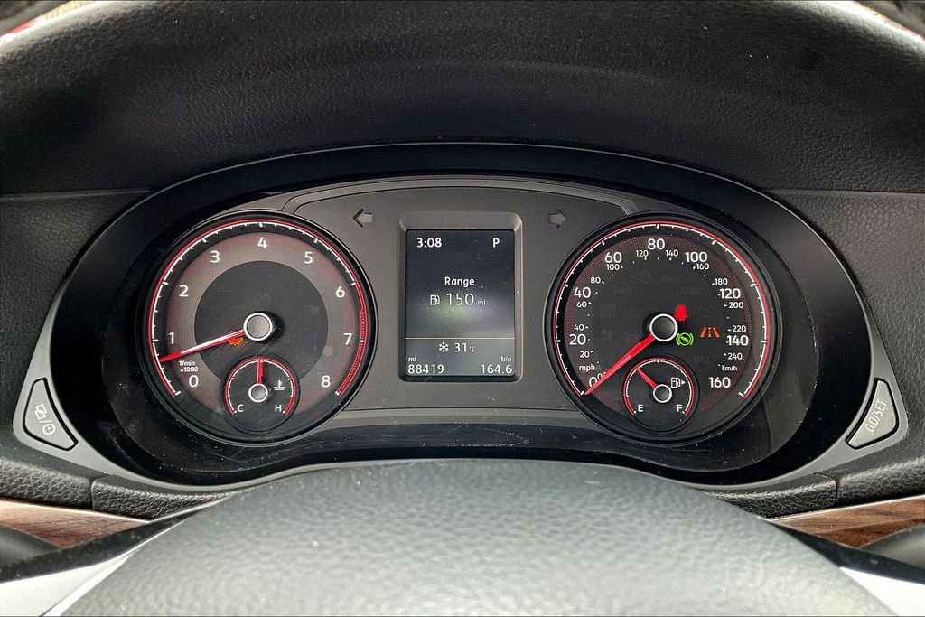 Used 2020 Volkswagen Passat 2.0T SEL image 13