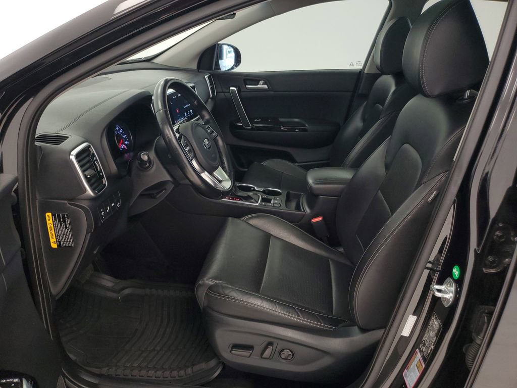 Used 2022 Kia Sportage EX w/ EX Technology Package image 12