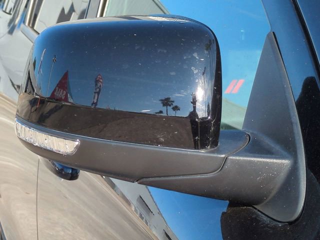 Used 2024 Dodge Durango GT RWD image 12