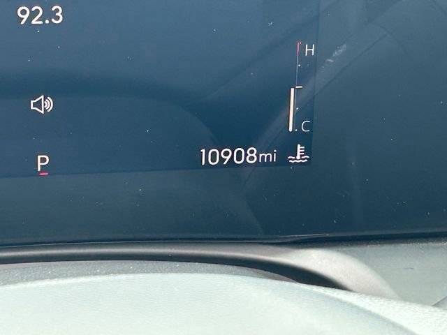 Used 2024 Buick Encore GX Preferred FWD image 31