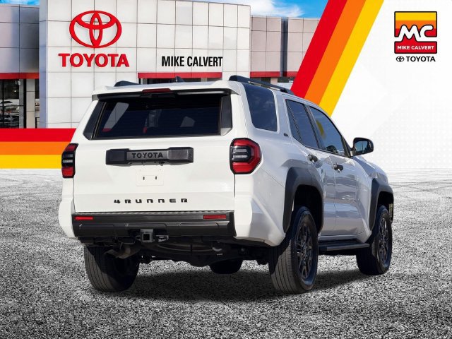 Used 2025 Toyota 4Runner SR5 AWD/4WD image 6