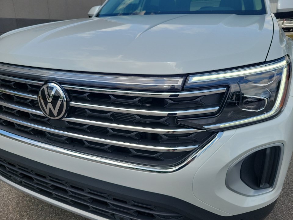 New 2026 Volkswagen Atlas SE FWD image 26