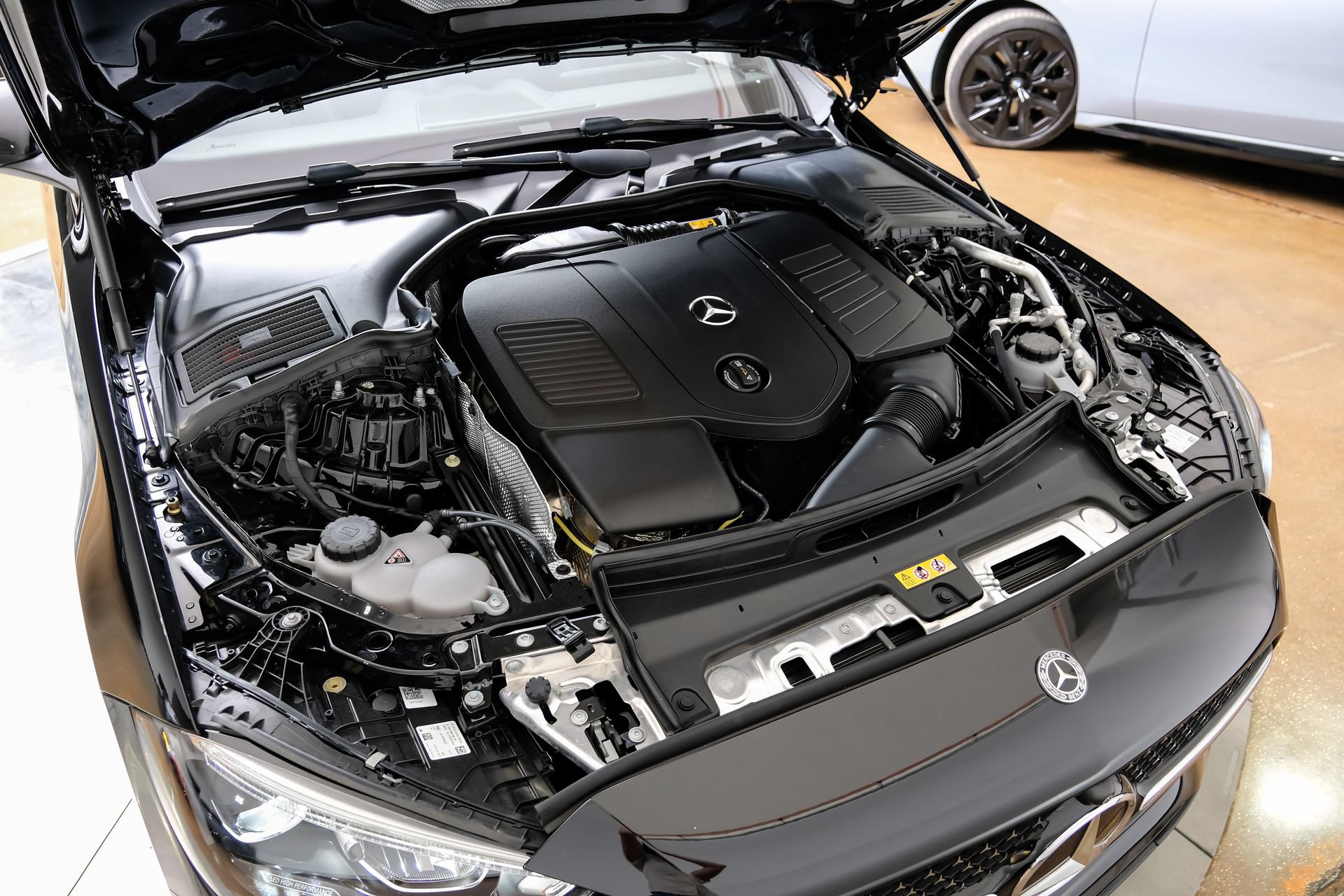 Used 2025 Mercedes-Benz C 300 4MATIC Sedan w/ AMG Line w/ Night Package image 60