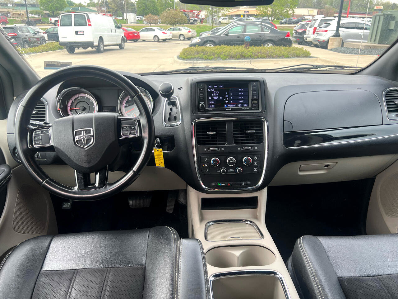 Used 2020 Dodge Grand Caravan SXT image 11