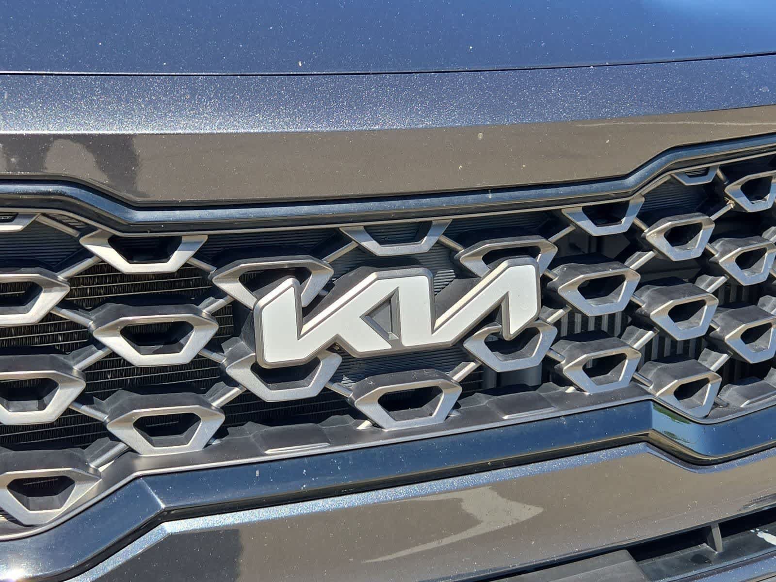 Certified 2023 Kia Sorento X-Line EX AWD/4WD image 10