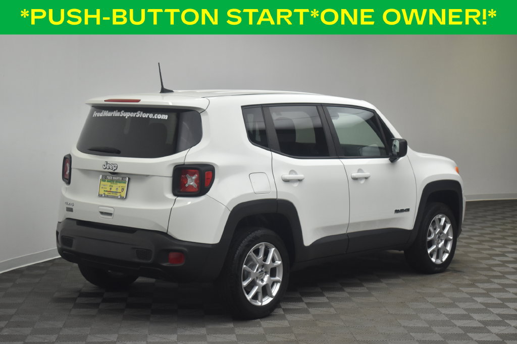 Used 2023 Jeep Renegade Latitude AWD/4WD image 5
