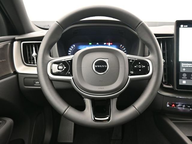New 2026 Volvo XC60 B5 Ultra w/ Climate Package image 27
