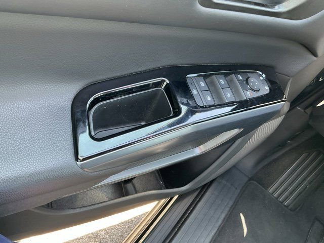 Used 2024 Nissan Pathfinder SL AWD/4WD image 19