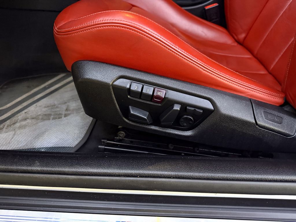 Used 2016 BMW M4 Coupe RWD image 15