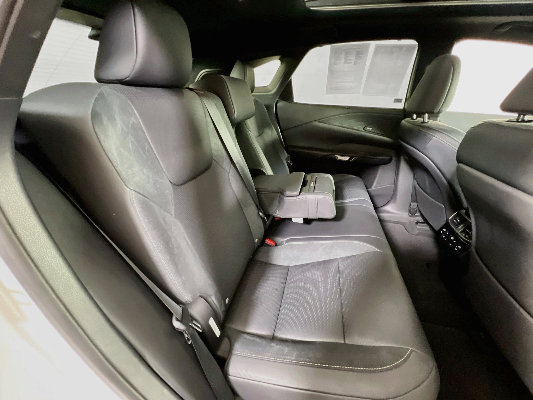 Used 2023 Lexus RX 350 AWD w/ Accessory Package image 28