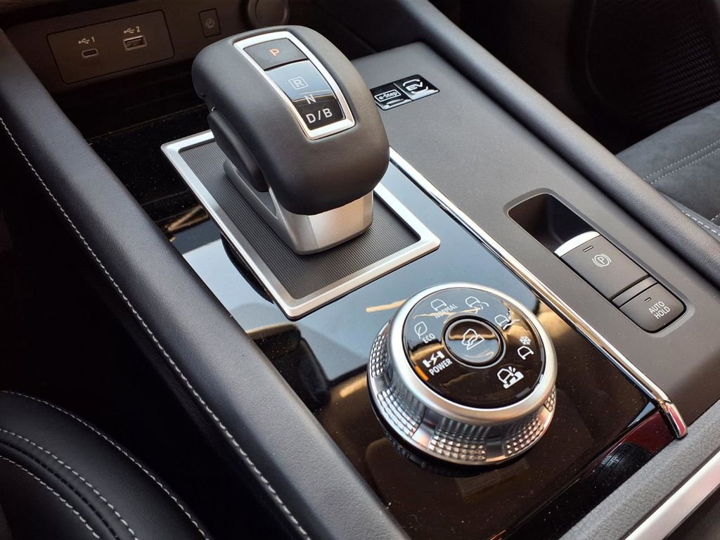New 2026 Nissan Rogue SL AWD/4WD image 16