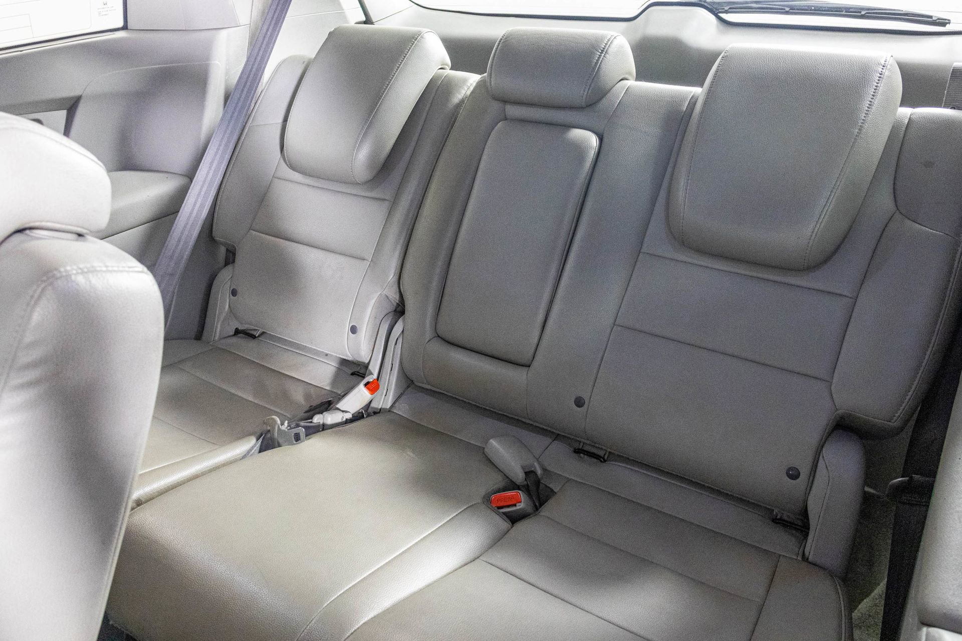 Used 2012 Honda Odyssey Touring image 40