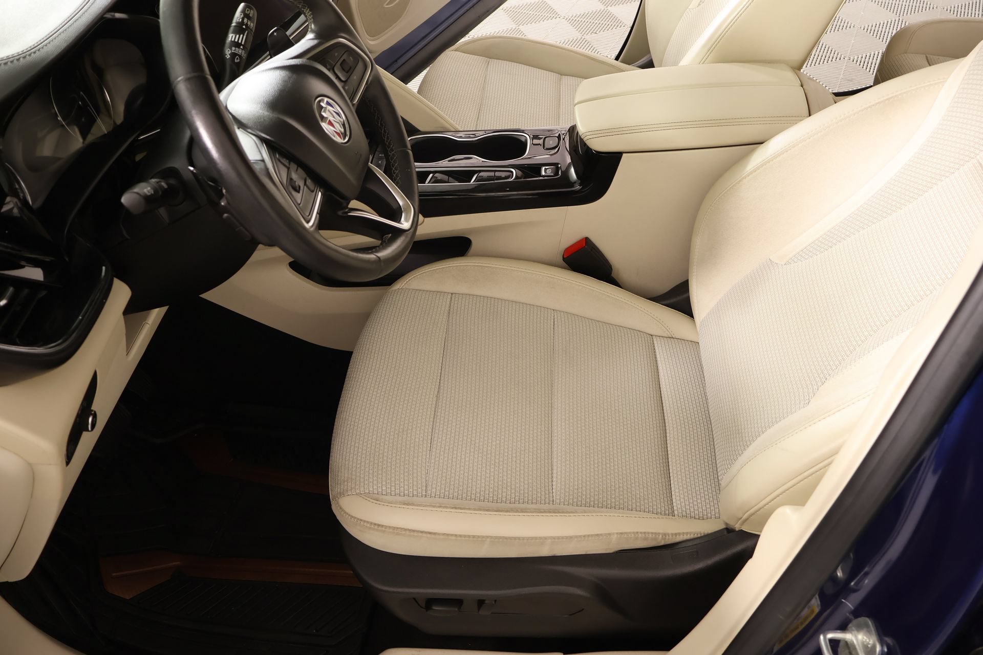 Used 2023 Buick Envision Preferred FWD image 11