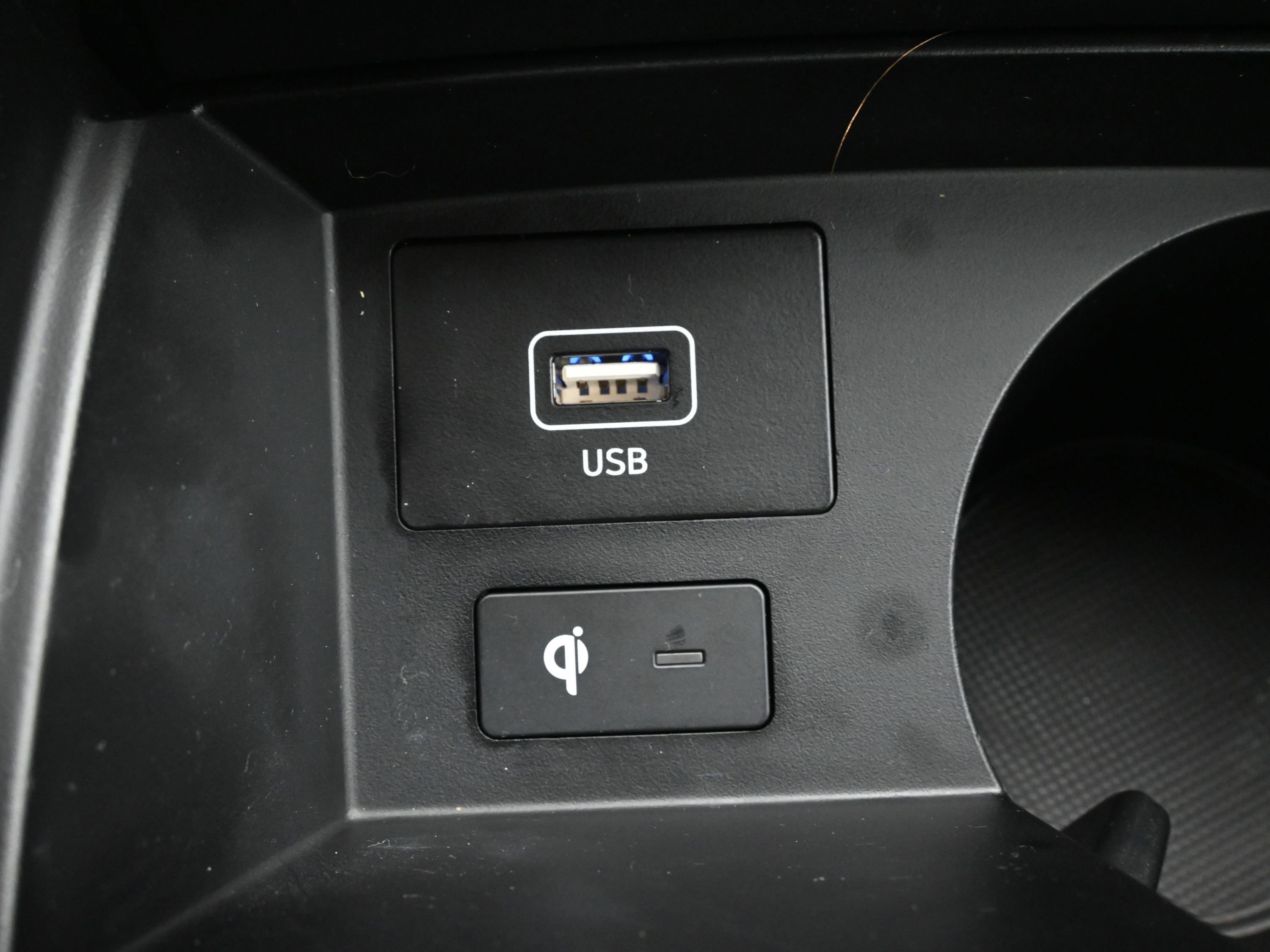 Certified 2023 Hyundai Santa Fe SEL w/ Cargo Package image 19