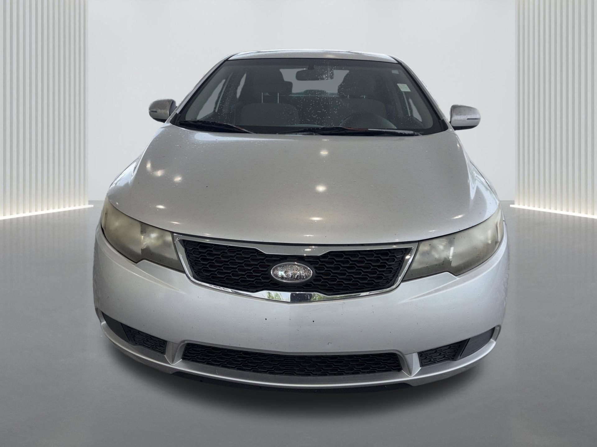 Used 2012 Kia Forte EX FWD image 1