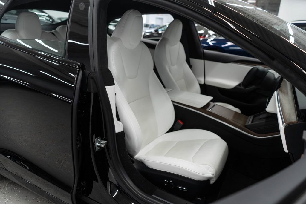 Used 2022 Tesla Model S Standard Range image 11