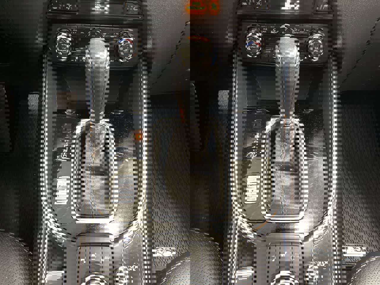 Used 2018 MAZDA CX-9 Grand Touring image 28