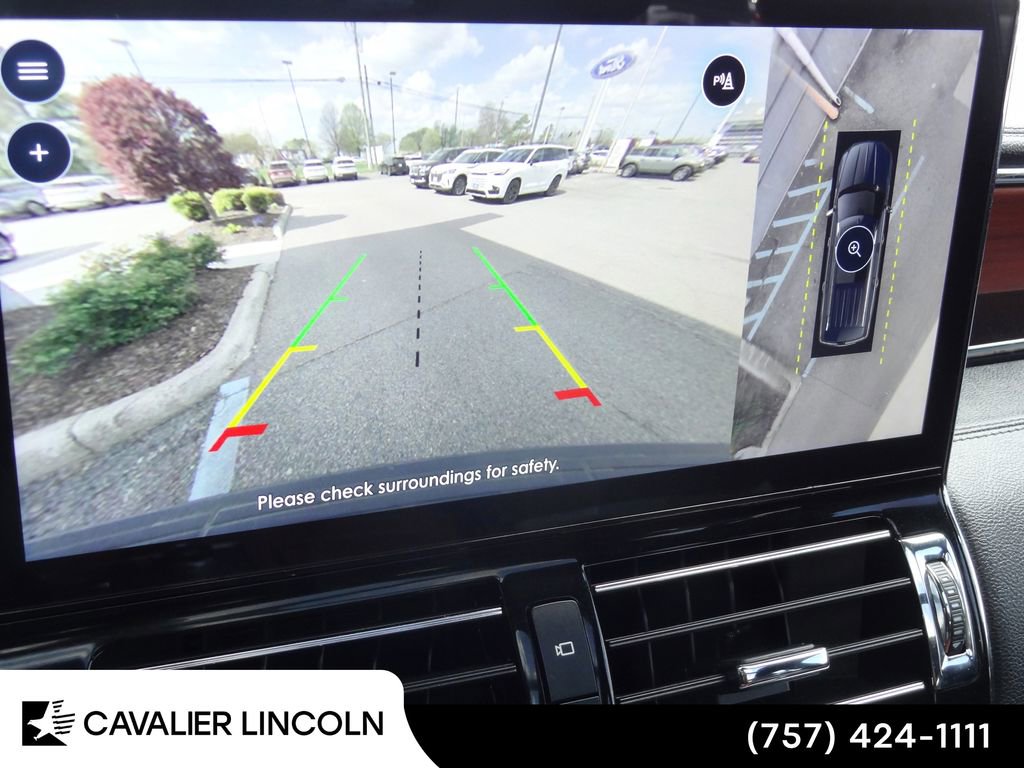 Certified 2024 Lincoln Navigator L 4WD image 40