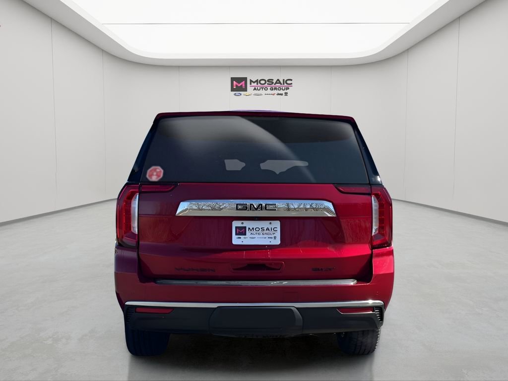 Used 2024 GMC Yukon SLT image 4
