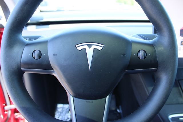 Used 2024 Tesla Model Y Long Range AWD/4WD image 14