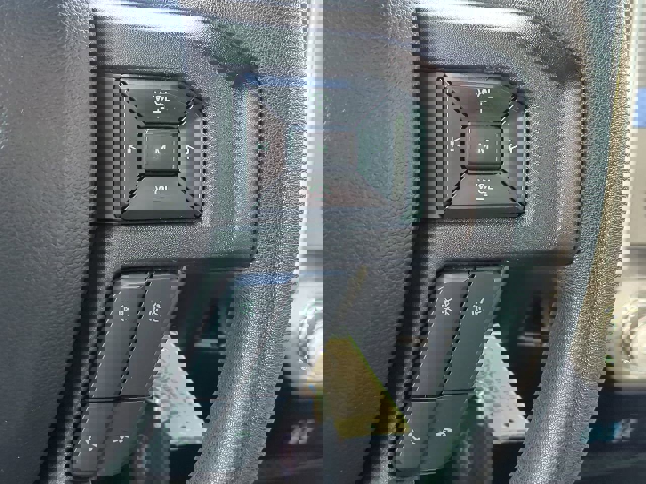 Used 2019 Ford F250 XLT w/ FX4 Off-Road Package image 23